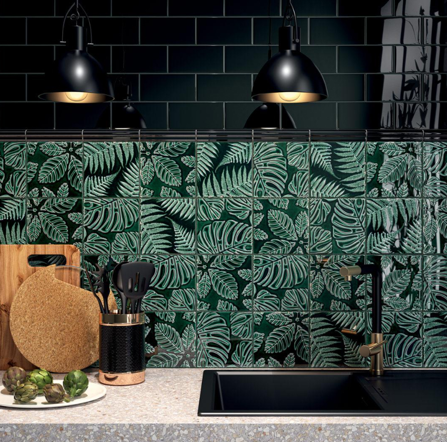 Керамическая плитка Kerama Marazzi Декор Сантана 3 структура зеленый темный 15х15