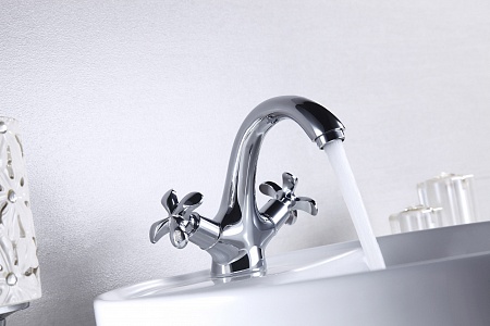 Смеситель Lemark Flora LM0106C для умывальника монолитный, хром