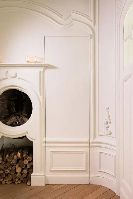 Гибкий плинтус из полиуретана SX118F