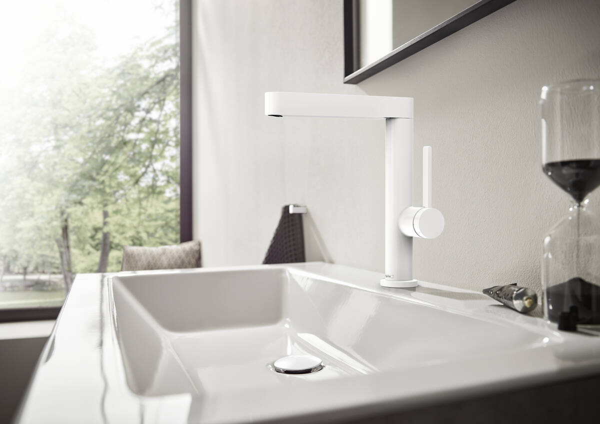Смеситель Hansgrohe Finoris для раковины 76060700 белый