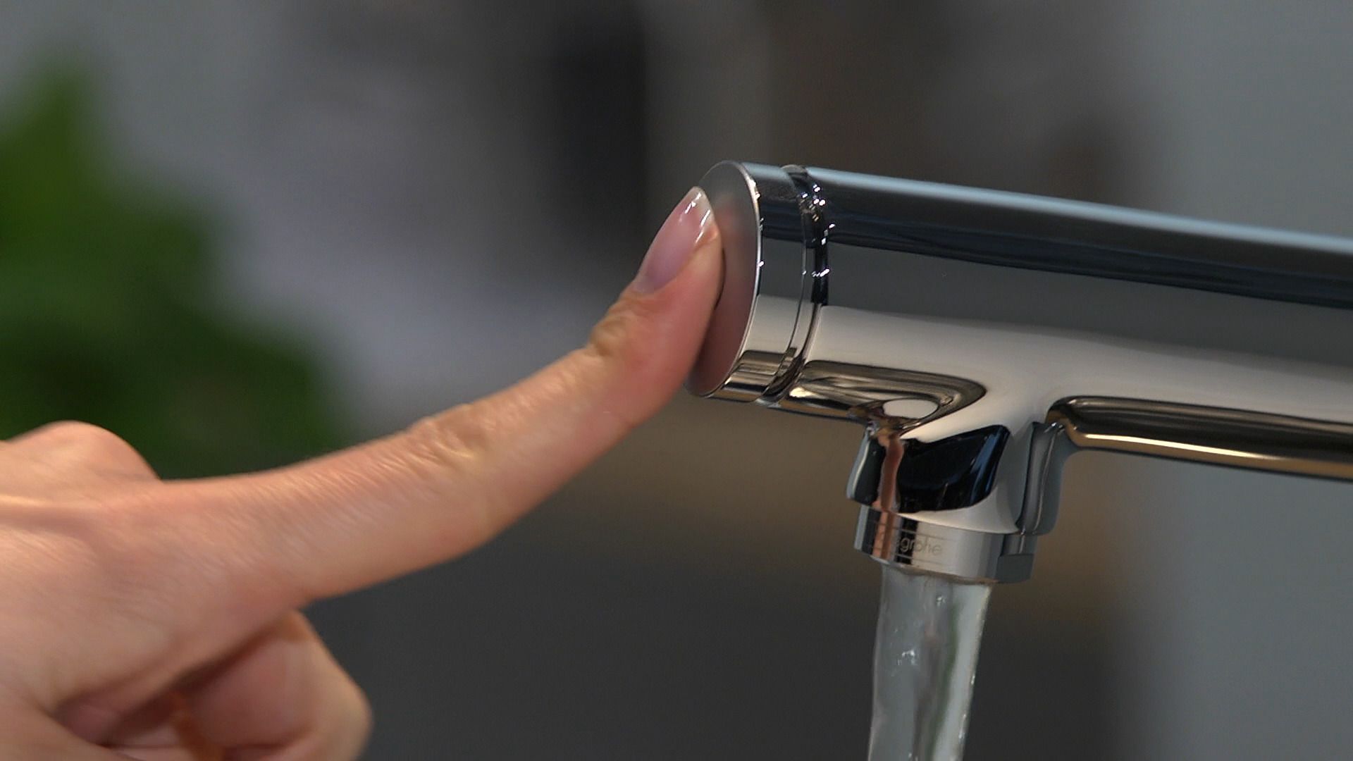 Смеситель для кухни Hansgrohe Metris Select 14883000