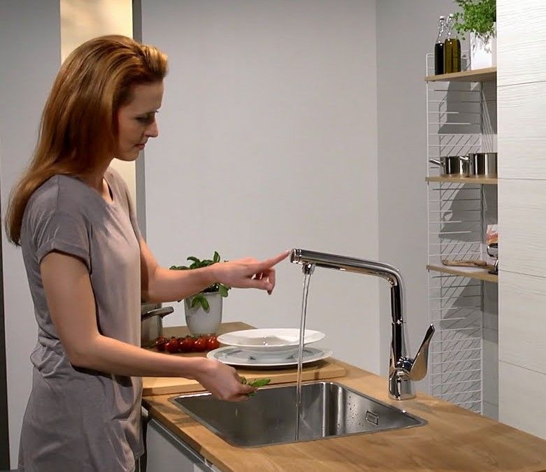 Смеситель для кухни Hansgrohe Metris Select 14883000