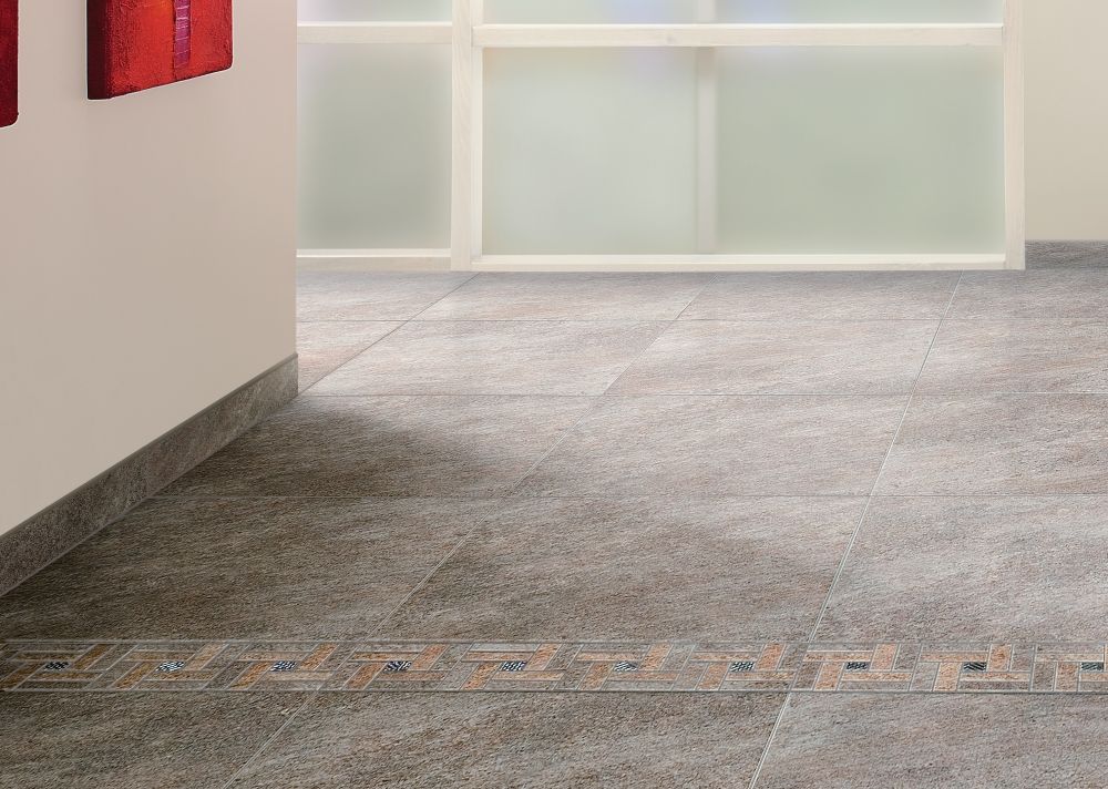 Керамогранит Kerama Marazzi Бордюр Эйгер 12,4х50,2