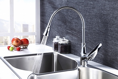 Смеситель Lemark Linara LM0413C для кухни, с гибким изливом и 2х-функциональным аэратором, хром