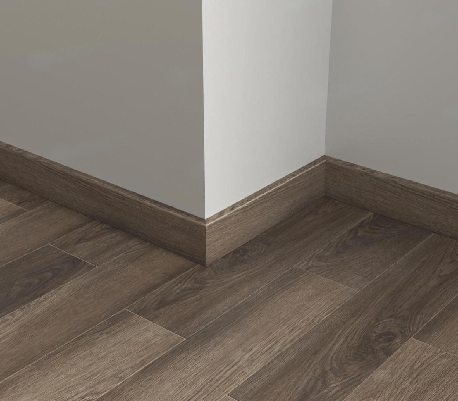 Напольный плинтус Parquet Light Фанфир SK 13-16