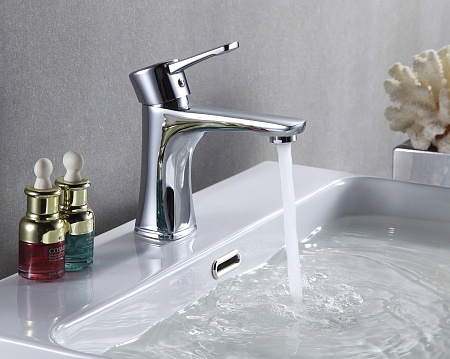 Смеситель Lemark Evitta LM0506C для умывальника монолитный, хром