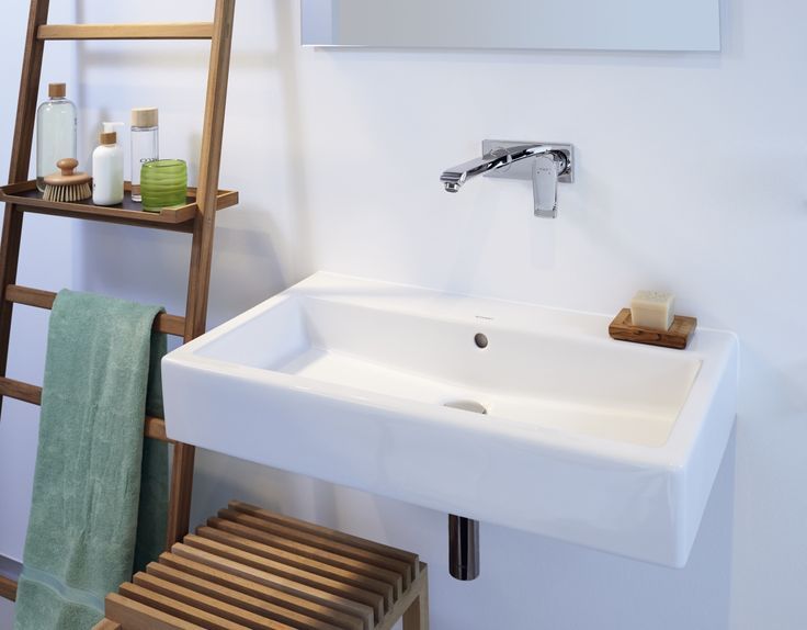 Смеситель для раковины Hansgrohe Metris 31086000