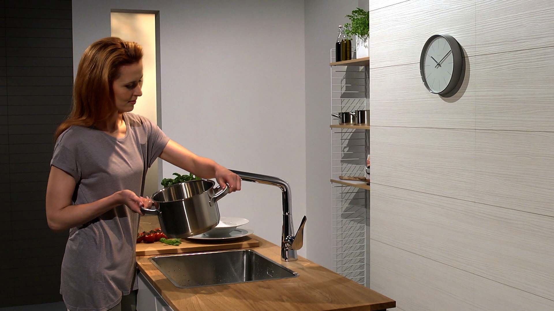 Смеситель для кухни Hansgrohe Metris Select 14883000