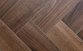 Кварц-винил (замковый) FirmFit Herringbone CW-3290 Орех Американский Браш