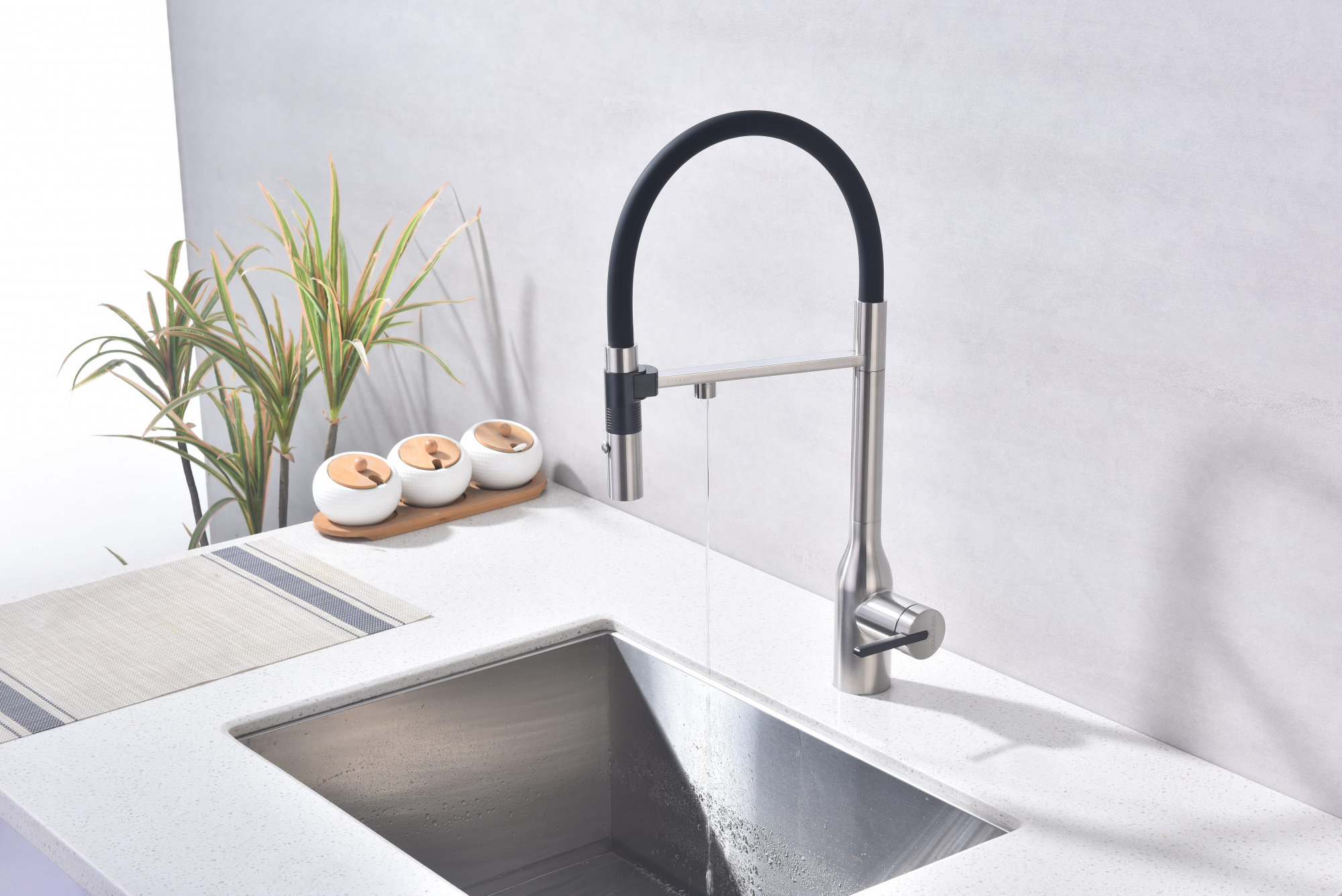 Смеситель для кухонной мойки Paulmark Magneto One Ma213188-BS брашированная сталь
